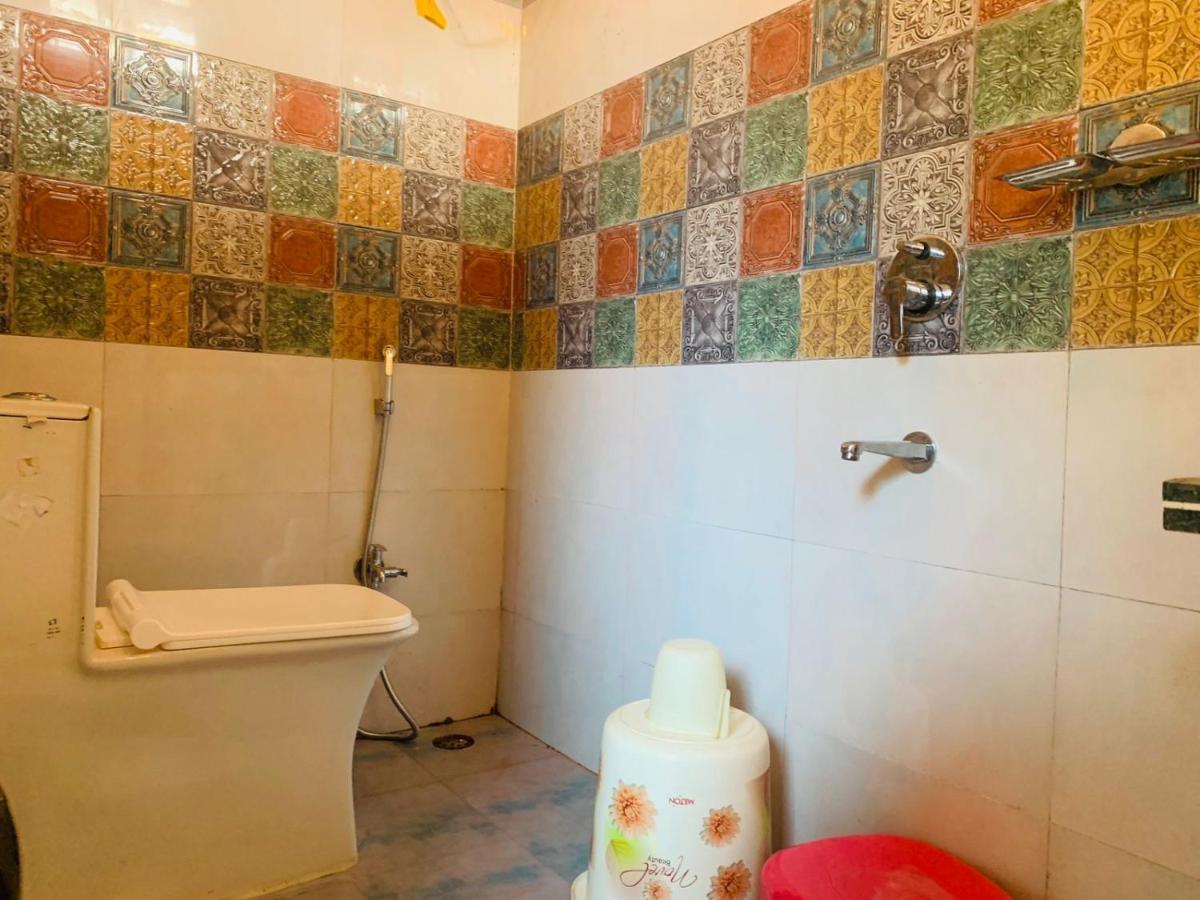Pachmarhī Hotel Payal & Restaurent מראה חיצוני תמונה
